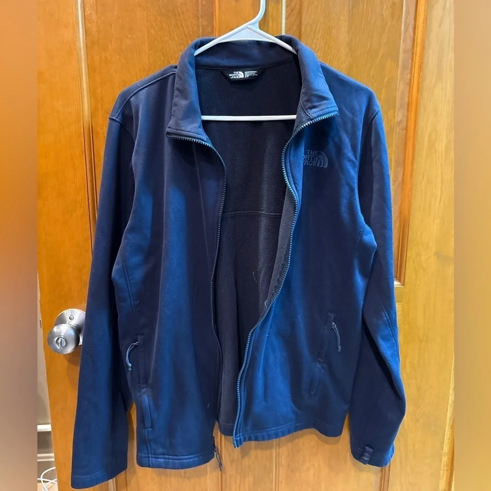The North Face Men’s Blue Fleece Lined Zip Up Jacket Size Small (Flaws)